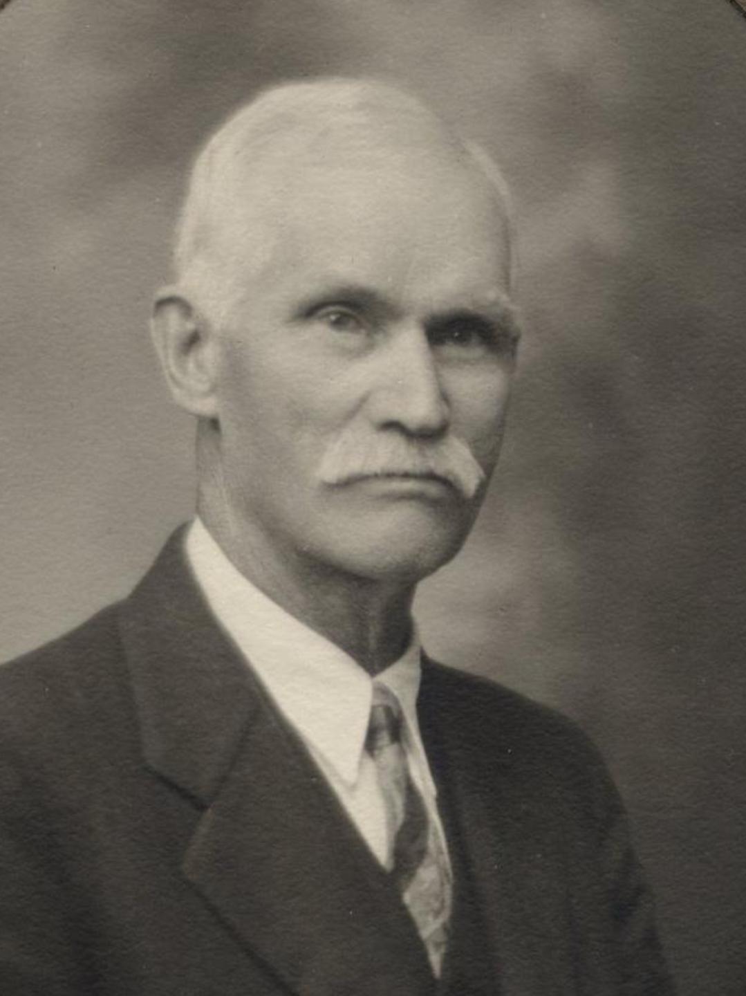 Ephraim Millenium Peterson (1855 - 1941)